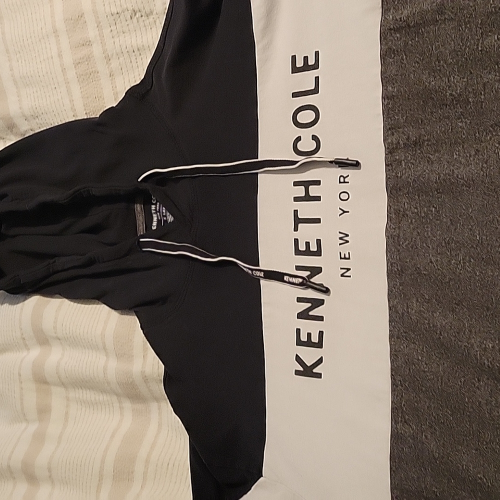 Kenneth cole Sweat Shirt